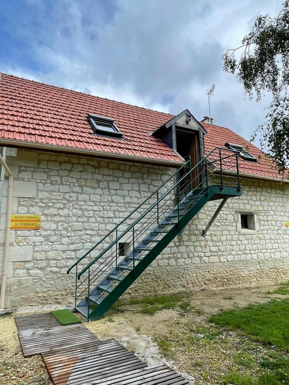 Le Relais, La Dormance, Le Bois Dormant Ξενοδοχείο Châteauvieux Εξωτερικό φωτογραφία