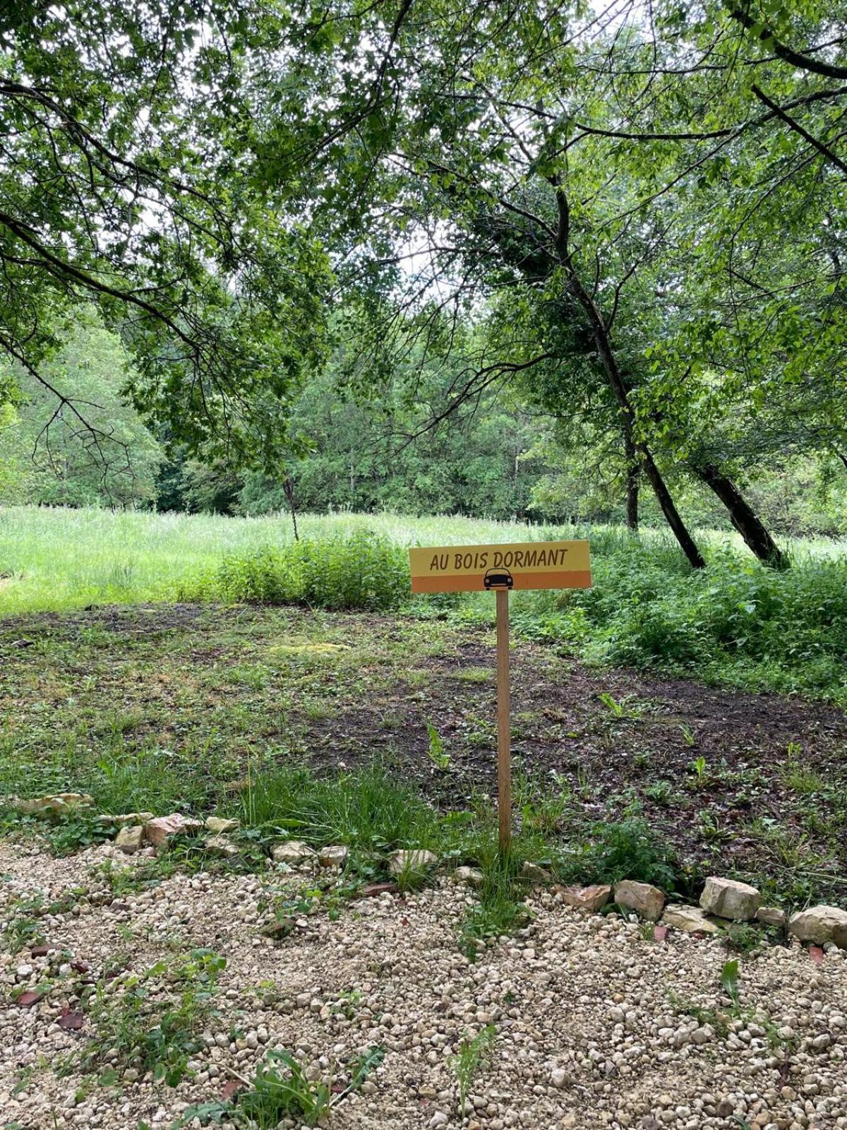 Le Relais, La Dormance, Le Bois Dormant Ξενοδοχείο Châteauvieux Εξωτερικό φωτογραφία